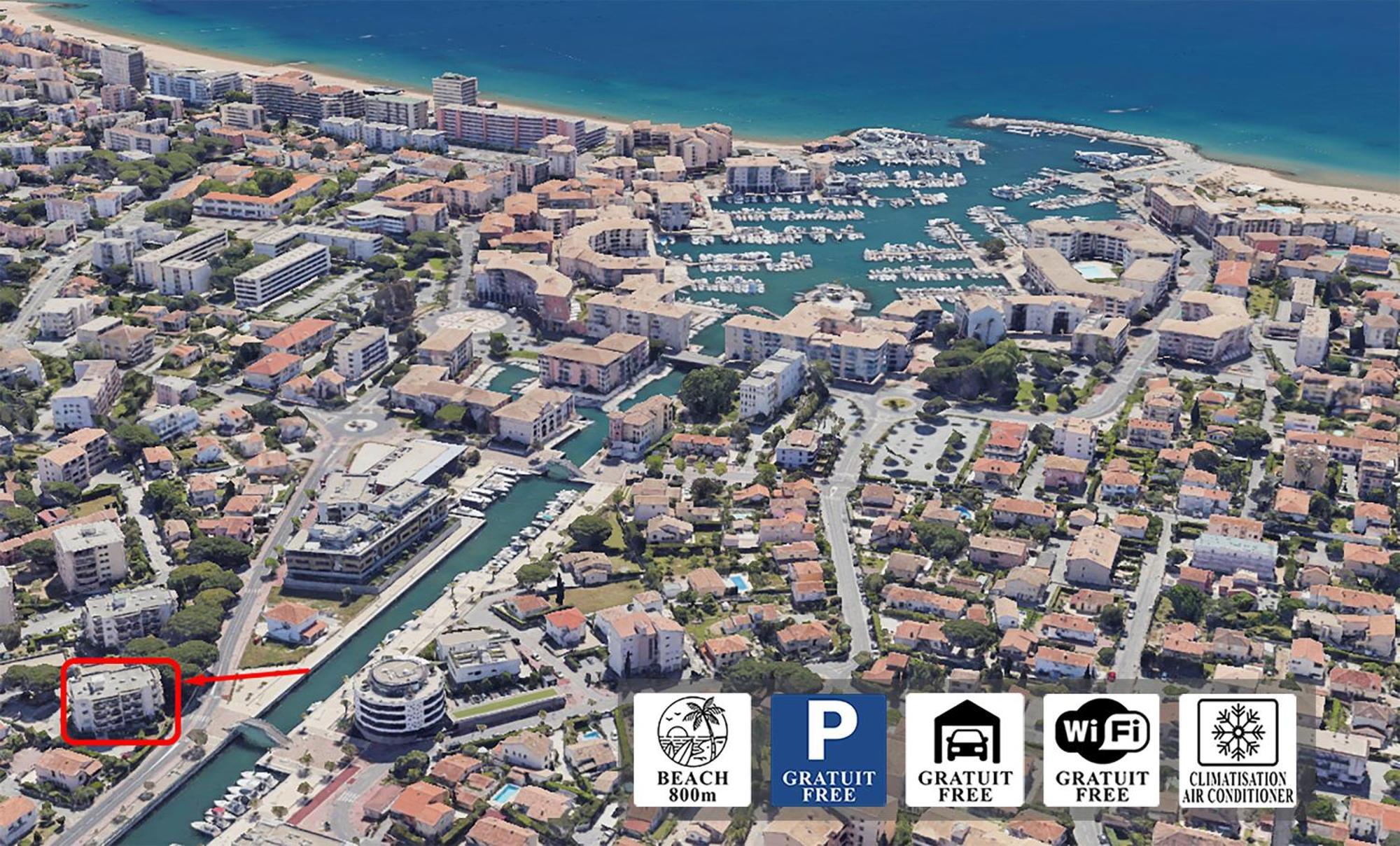 Chic Appart Du Port Fréjus Eksteriør billede